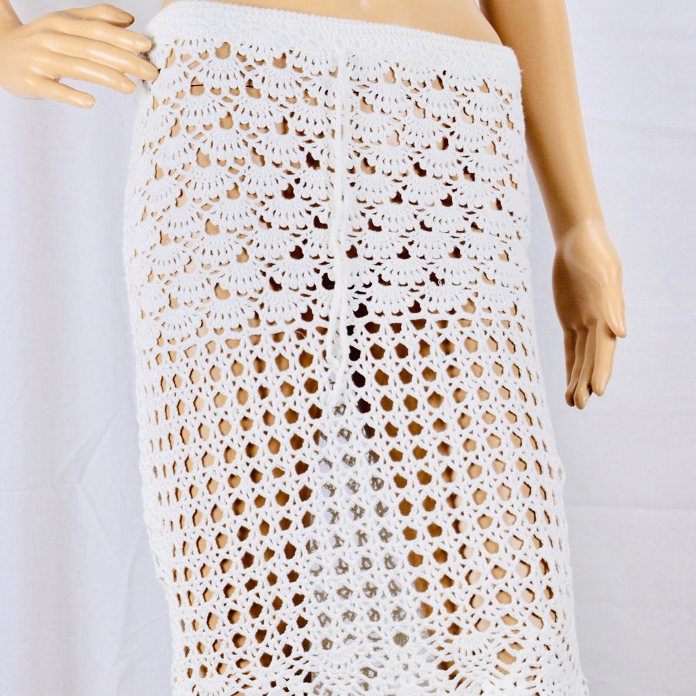 Millau White Cotton Knit Handmade Dress